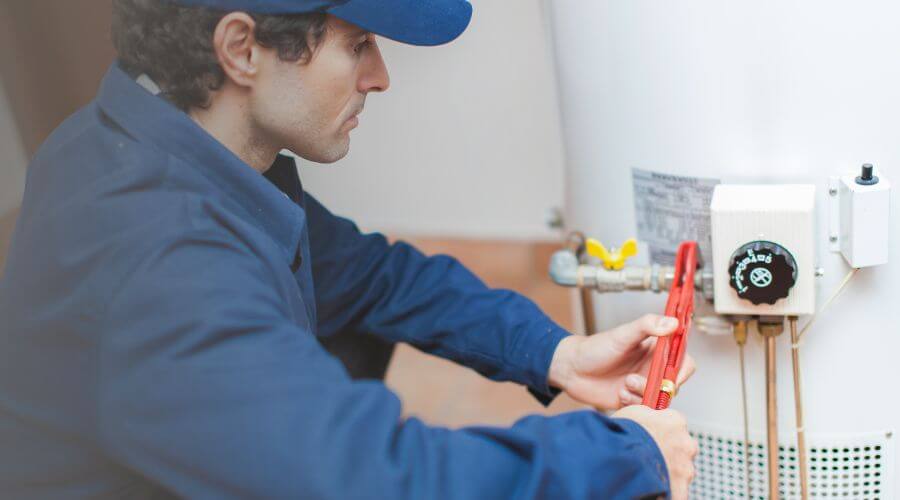 Expert burst pipe repair services in Crows Landing, CA